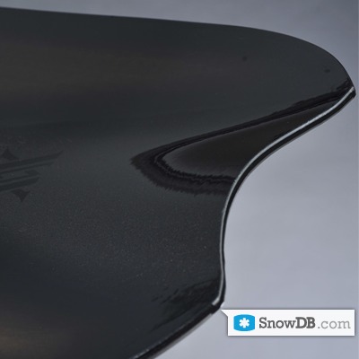 Технология High-Gloss Lacquered Topsheet компании Völkl сезона 2011/2012